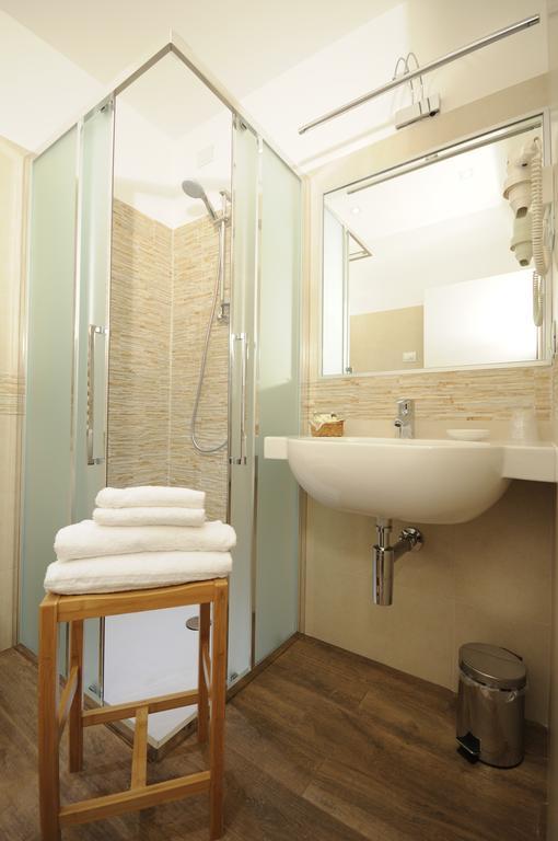 Locanda Dogana Peschiera del Garda Room photo